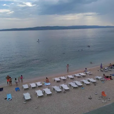 7 Apartment Baska Voda